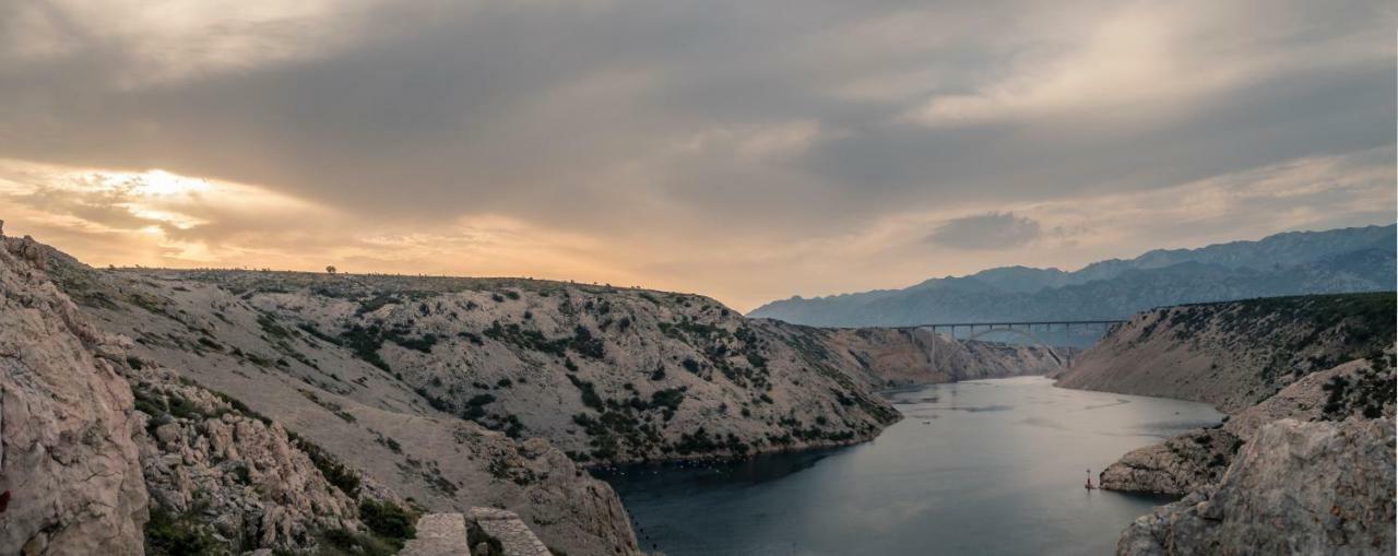 Maria Apartments Starigrad Paklenica Exteriér fotografie