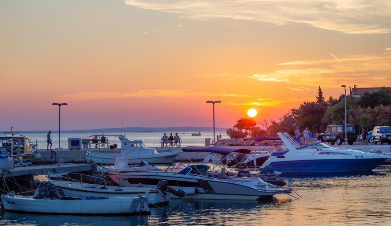 Maria Apartments Starigrad Paklenica Exteriér fotografie